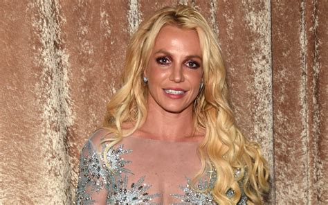 britney spears tits|Britney Spears Bares It All in Steamy Beach Vacation Photos